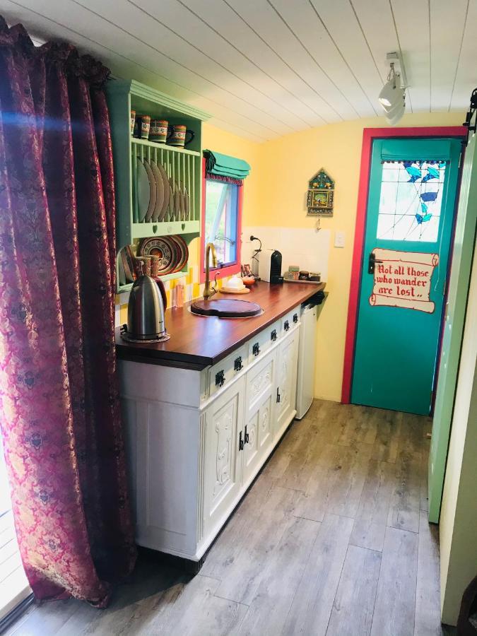The Gypsy Rose Wagon Apartment Balingup Ngoại thất bức ảnh
