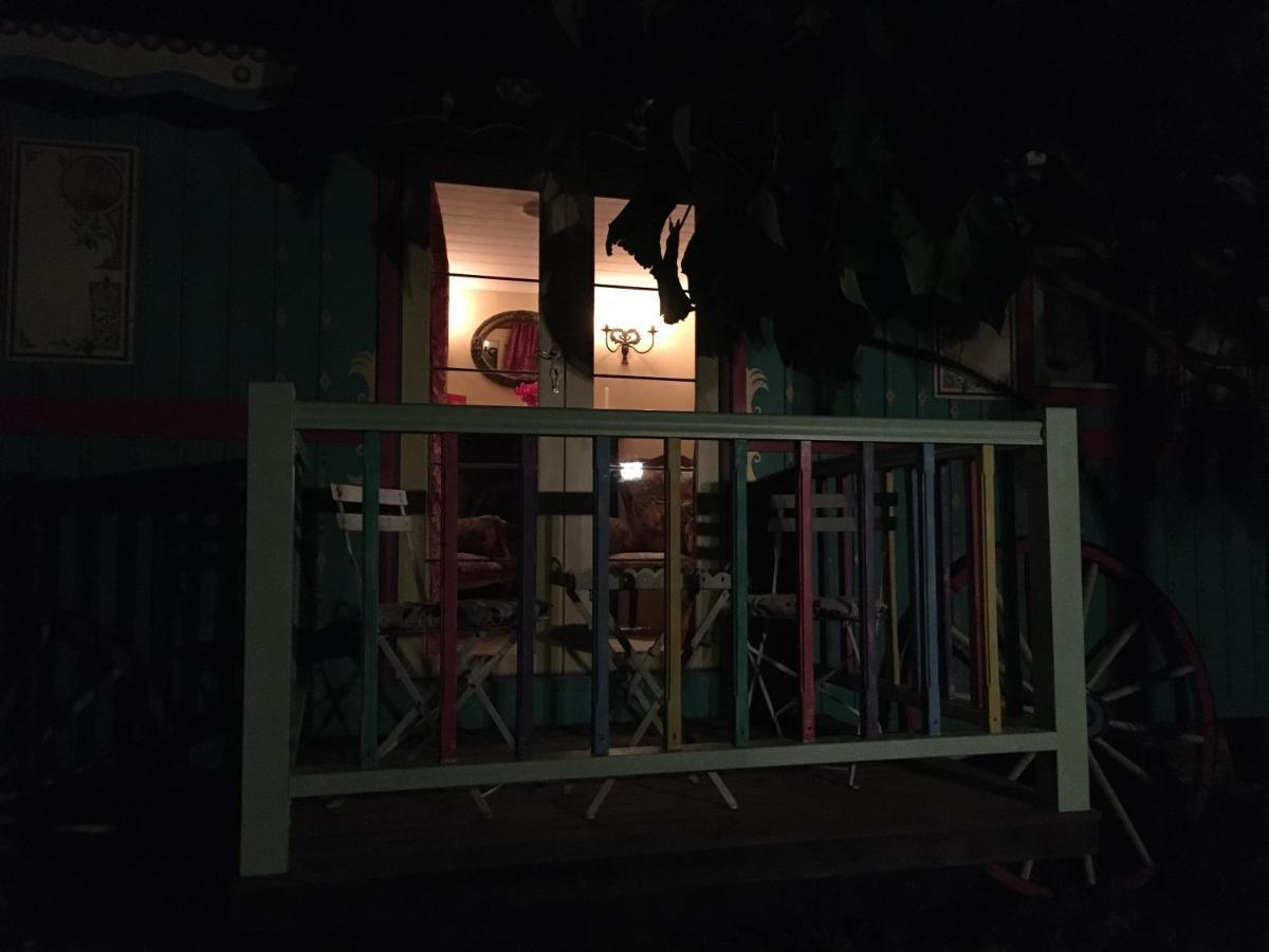 The Gypsy Rose Wagon Apartment Balingup Ngoại thất bức ảnh
